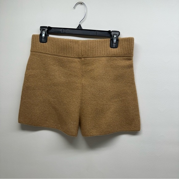 EVERLINE THE COZYSTRETCH SHORT SIZE L NWOT - Picture 8 of 10